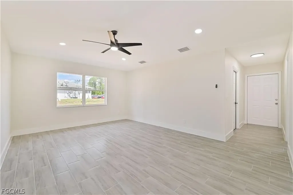 4735 28th Street SW Lehigh Acres FL 33973