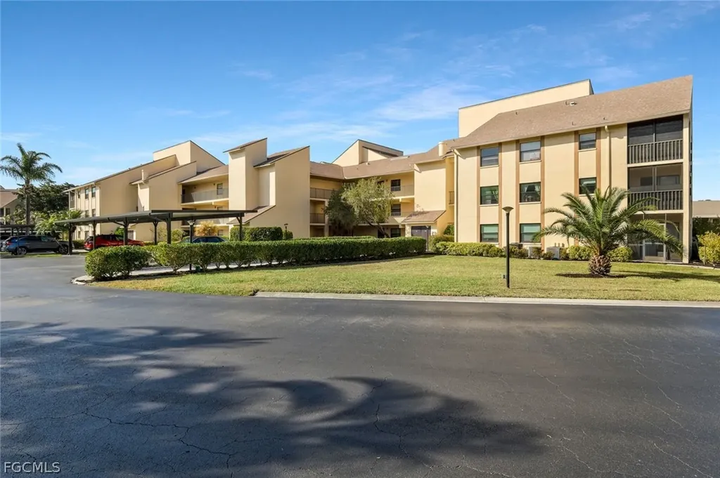 13240 White Marsh Lane Fort Myers FL 33912