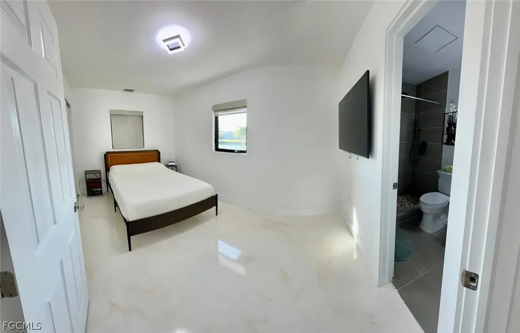 421 Cross Street North Fort Myers FL 33903