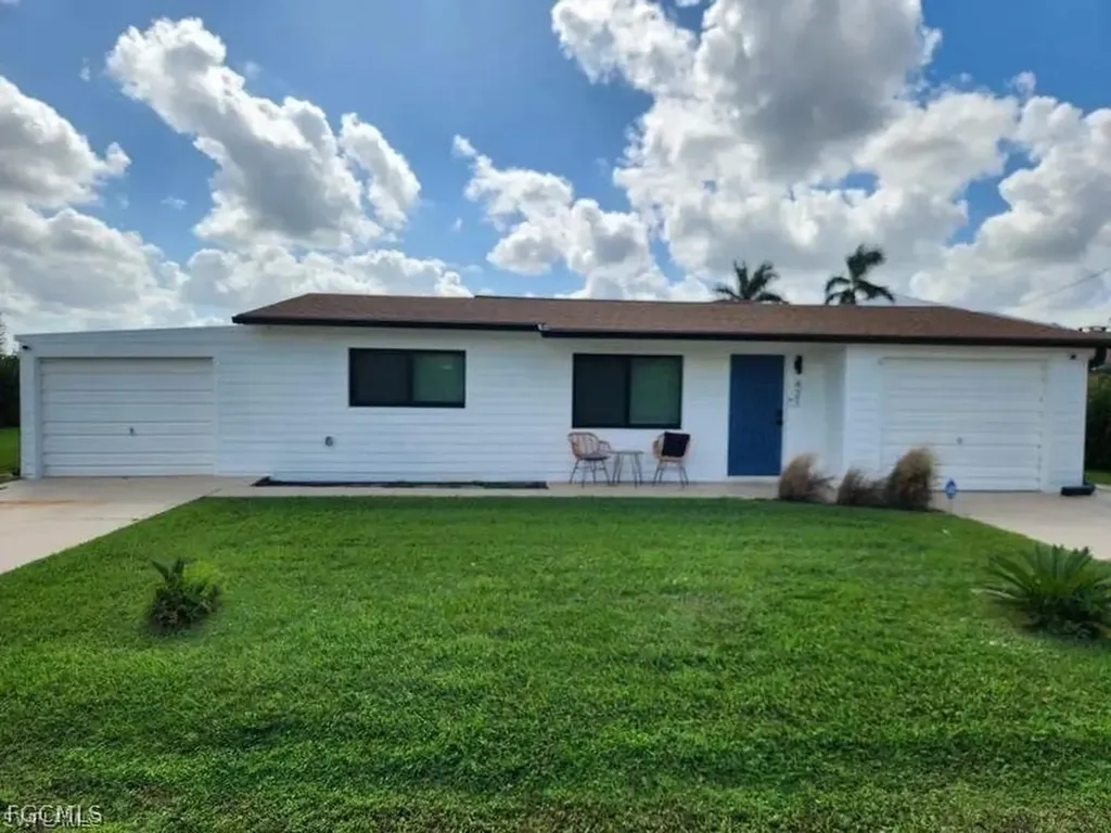 421 Cross Street North Fort Myers FL 33903