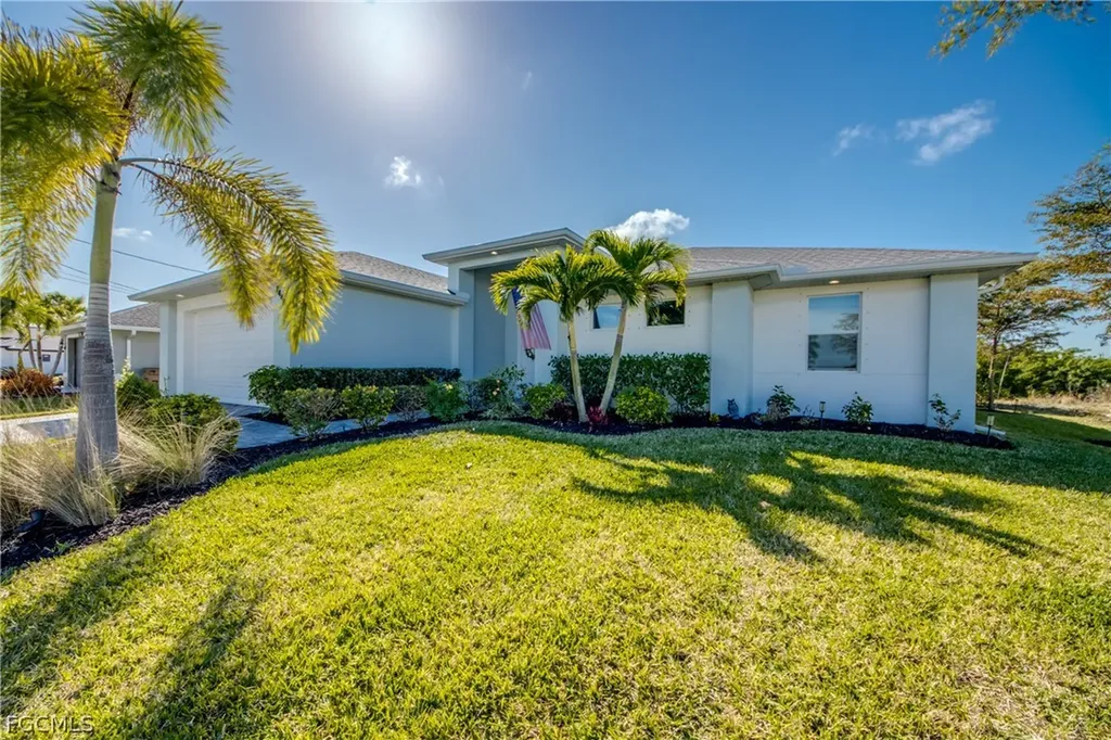 1448 SW 1st Street Cape Coral FL 33991