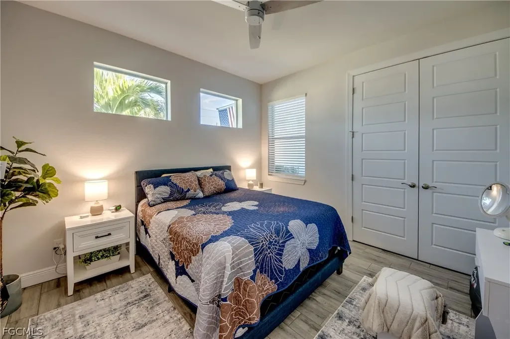 1448 SW 1st Street Cape Coral FL 33991