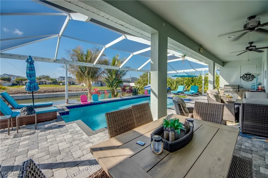 1448 SW 1st Street Cape Coral FL 33991