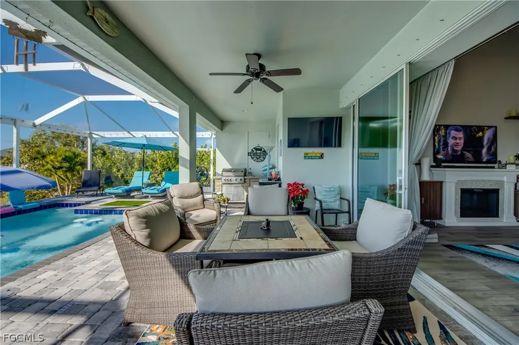 1448 SW 1st Street Cape Coral FL 33991