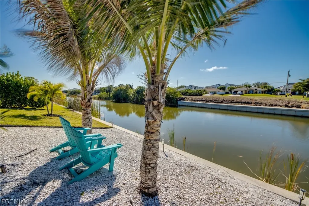 1448 SW 1st Street Cape Coral FL 33991