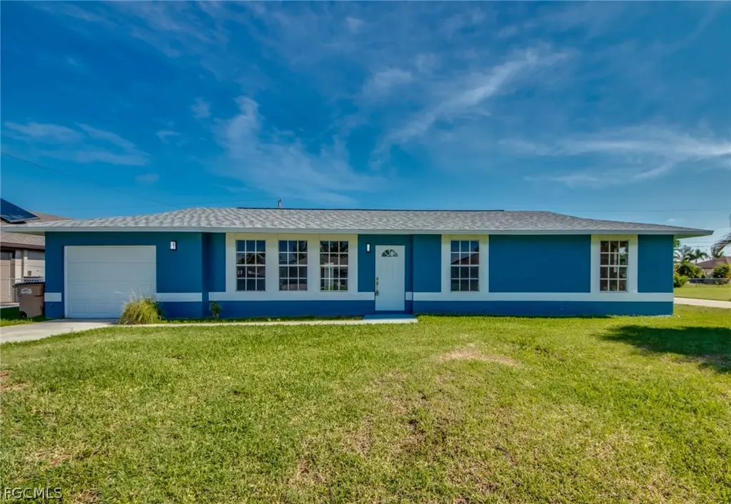 315 SE 22nd Terrace Cape Coral FL 33990