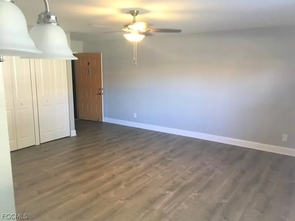 13240 White Marsh Lane Fort Myers FL 33912