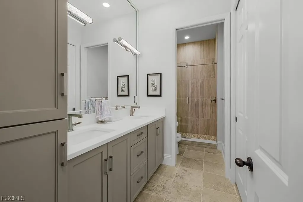 14220 Royal Harbour Court Fort Myers FL 33908