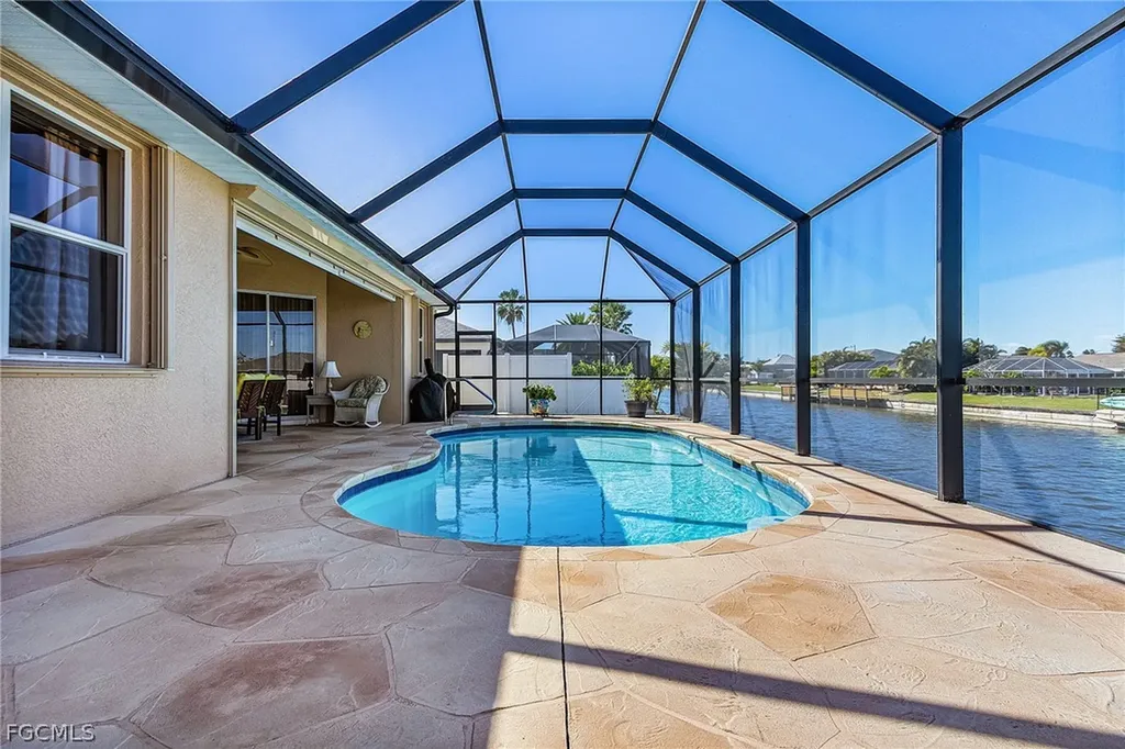 3712 SW 11th Place Cape Coral FL 33914