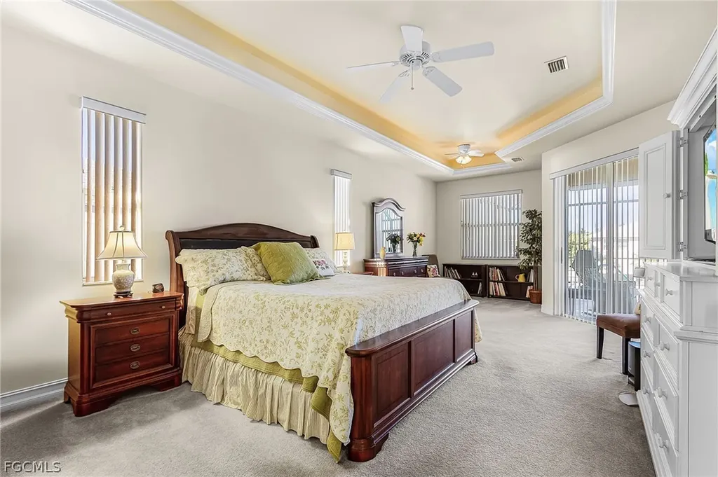 3712 SW 11th Place Cape Coral FL 33914