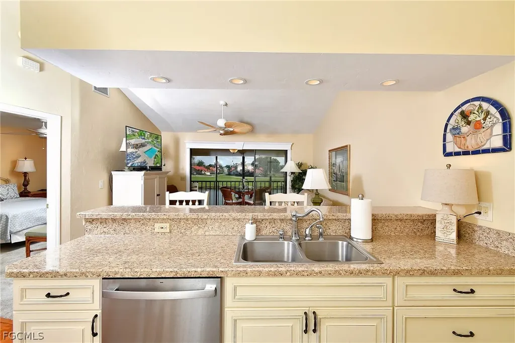 13273 White Marsh Lane Fort Myers FL 33912