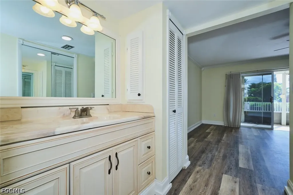4707 SE 5th Avenue Cape Coral FL 33904