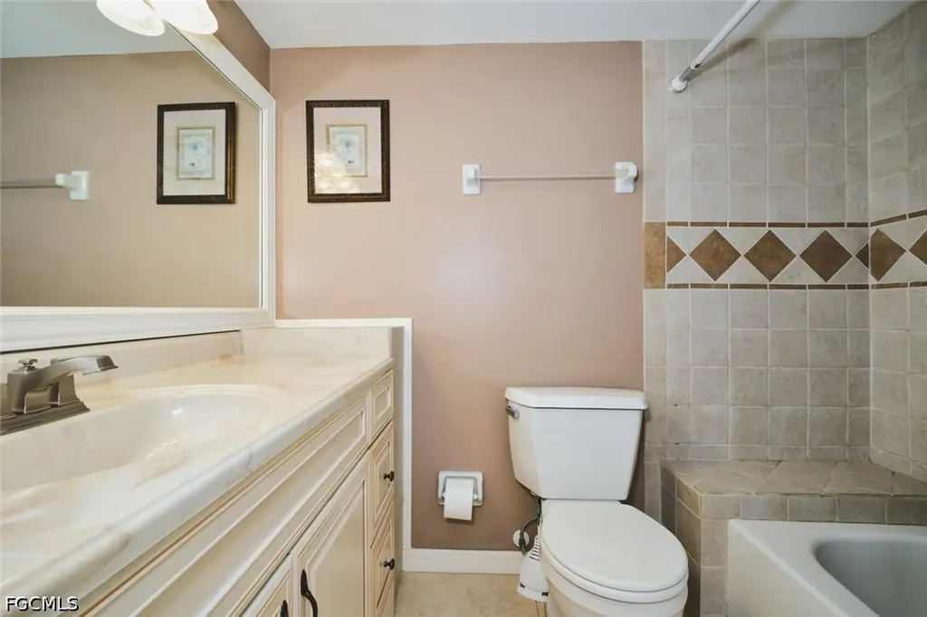 4707 SE 5th Avenue Cape Coral FL 33904