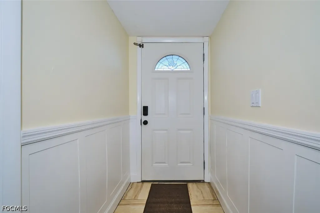 4707 SE 5th Avenue Cape Coral FL 33904