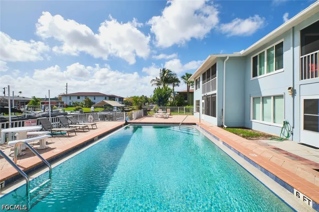 4707 SE 5th Avenue Cape Coral FL 33904
