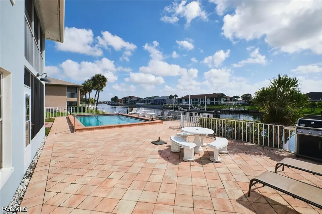 4707 SE 5th Avenue Cape Coral FL 33904