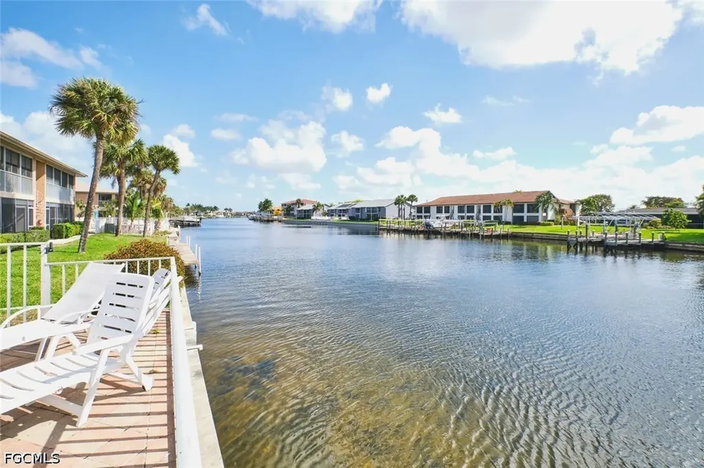 4707 SE 5th Avenue Cape Coral FL 33904