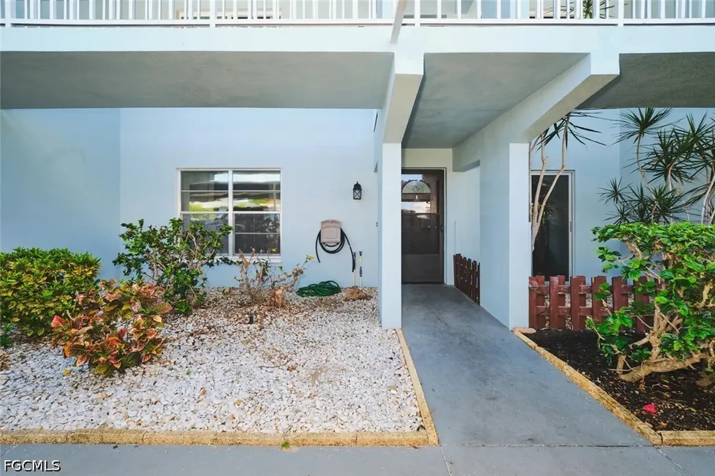 4707 SE 5th Avenue Cape Coral FL 33904