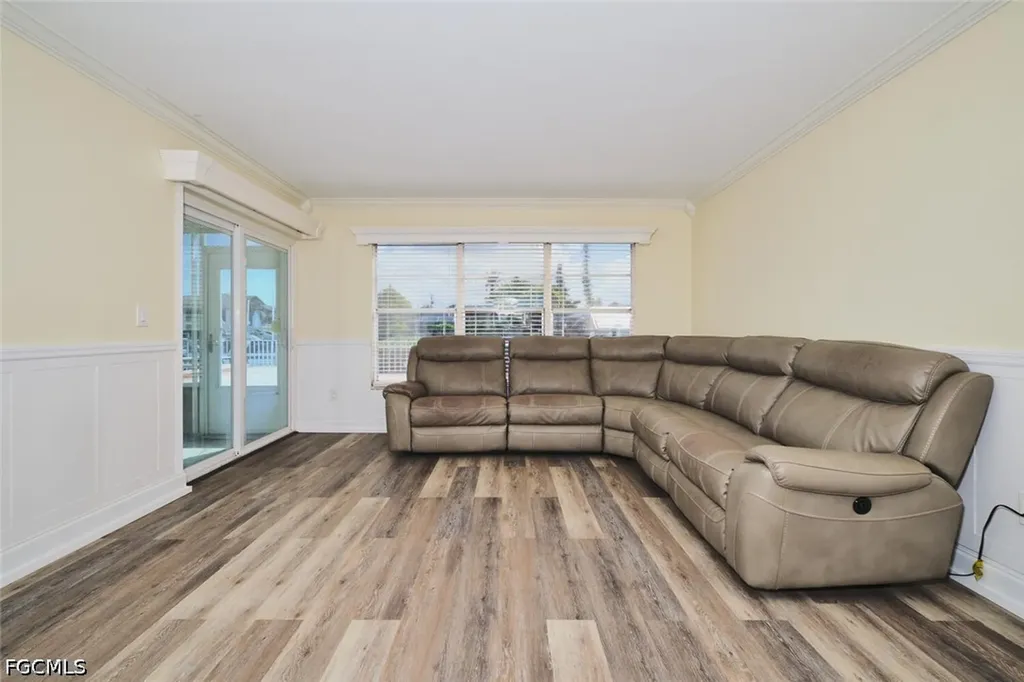 4707 SE 5th Avenue Cape Coral FL 33904
