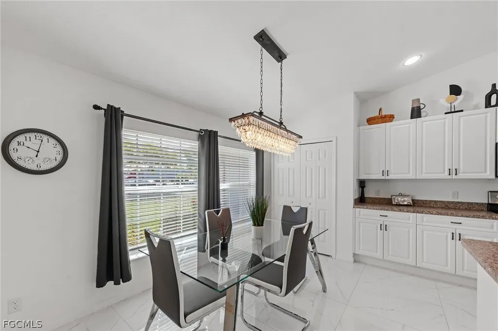 126 SE 15th Place Cape Coral FL 33990