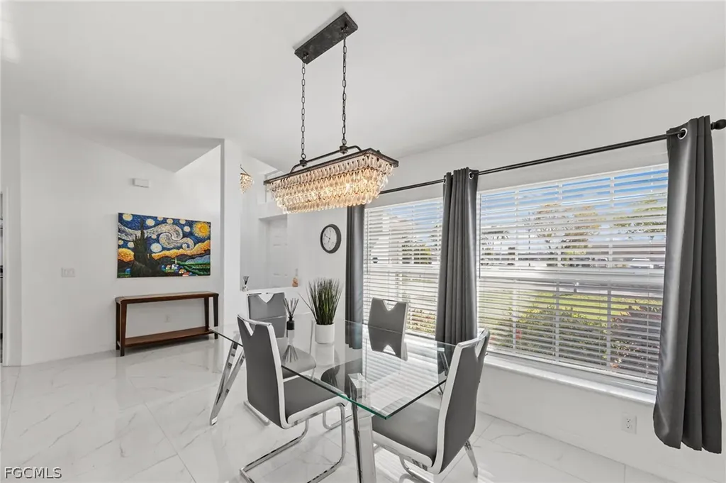 126 SE 15th Place Cape Coral FL 33990