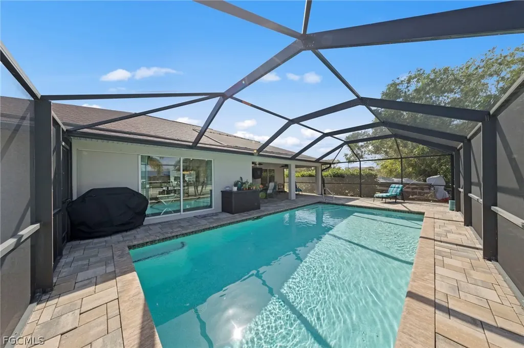 126 SE 15th Place Cape Coral FL 33990