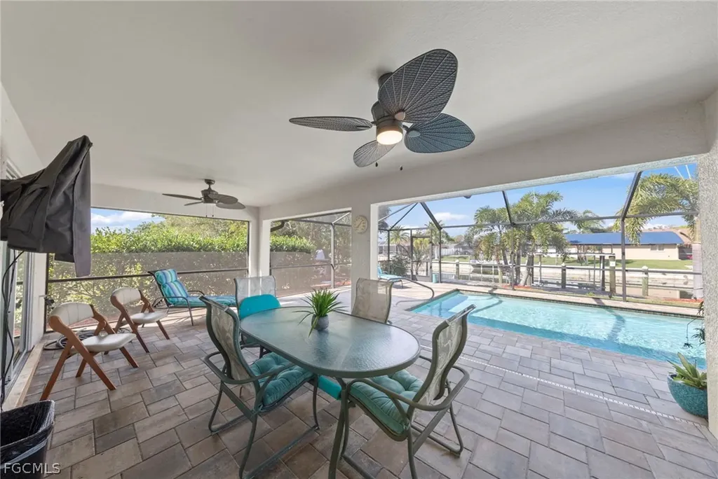 126 SE 15th Place Cape Coral FL 33990