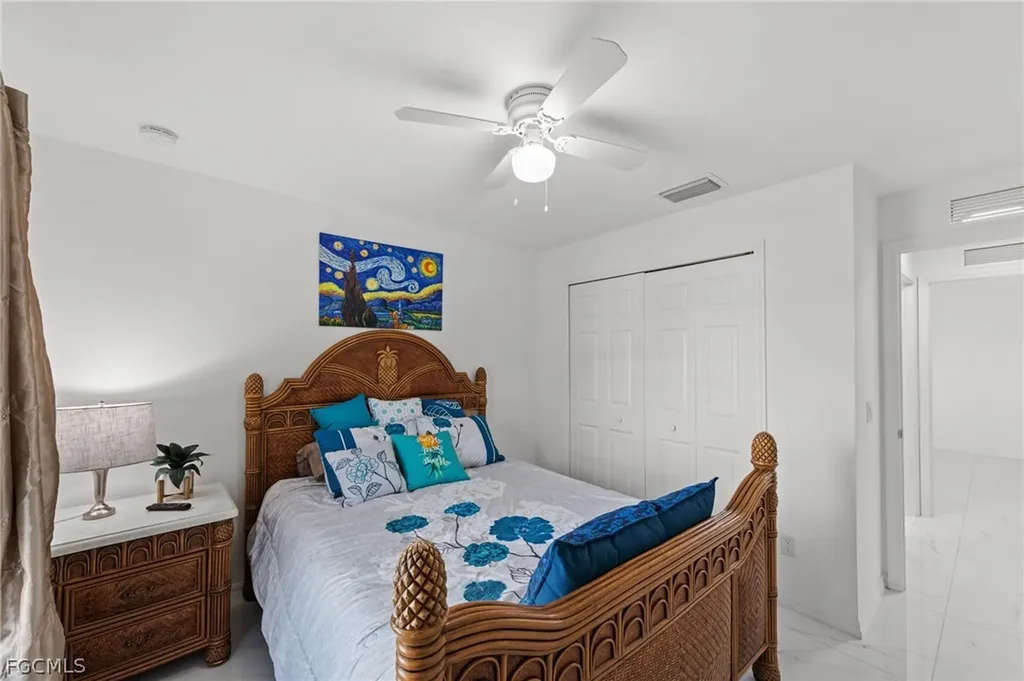 126 SE 15th Place Cape Coral FL 33990