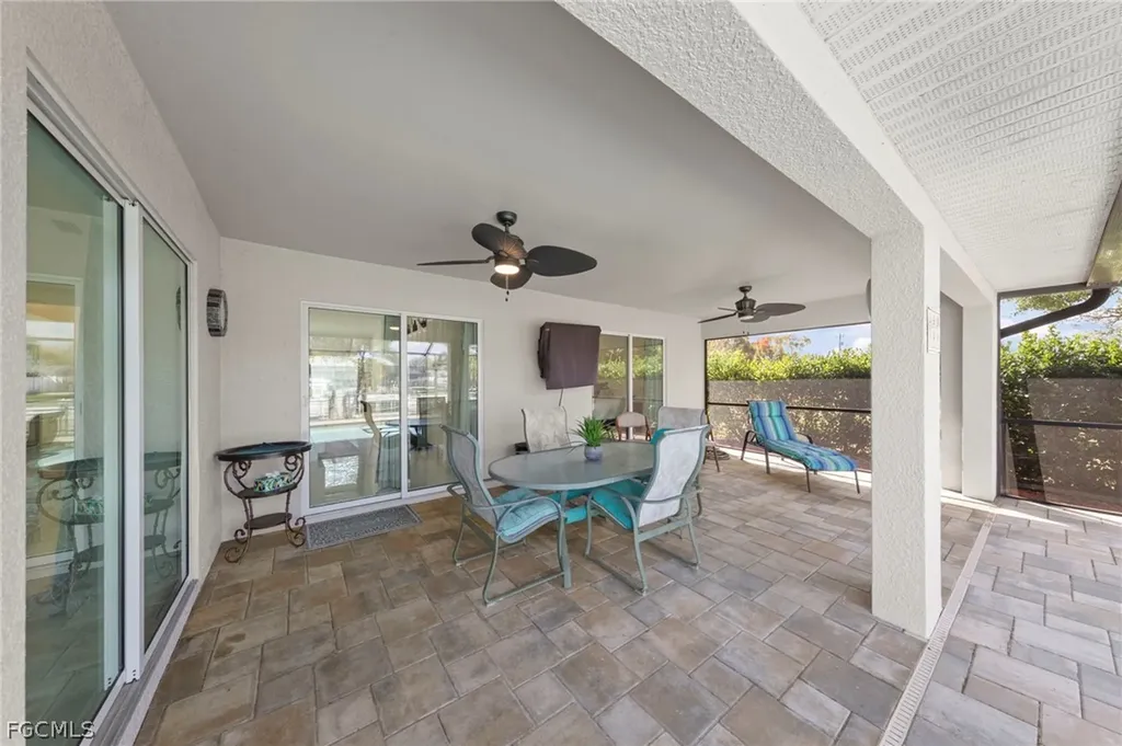 126 SE 15th Place Cape Coral FL 33990