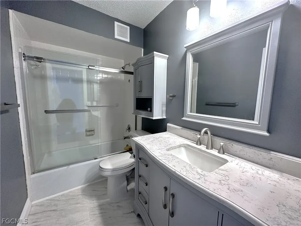 3392 N Key Drive North Fort Myers FL 33903