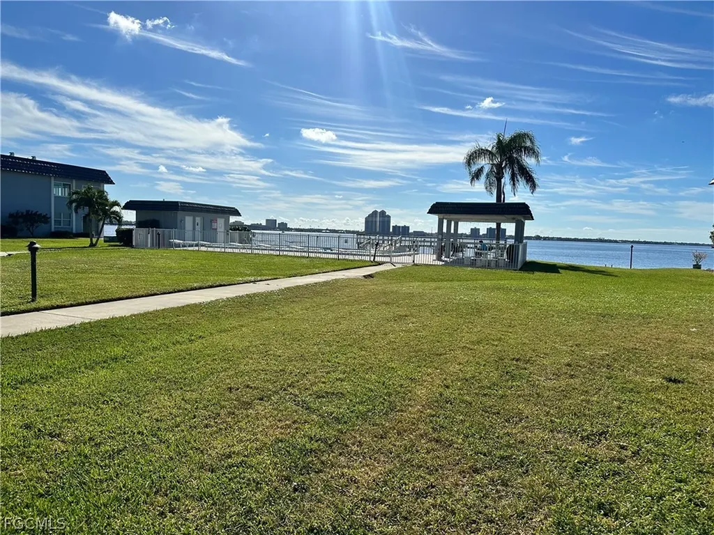 3392 N Key Drive North Fort Myers FL 33903