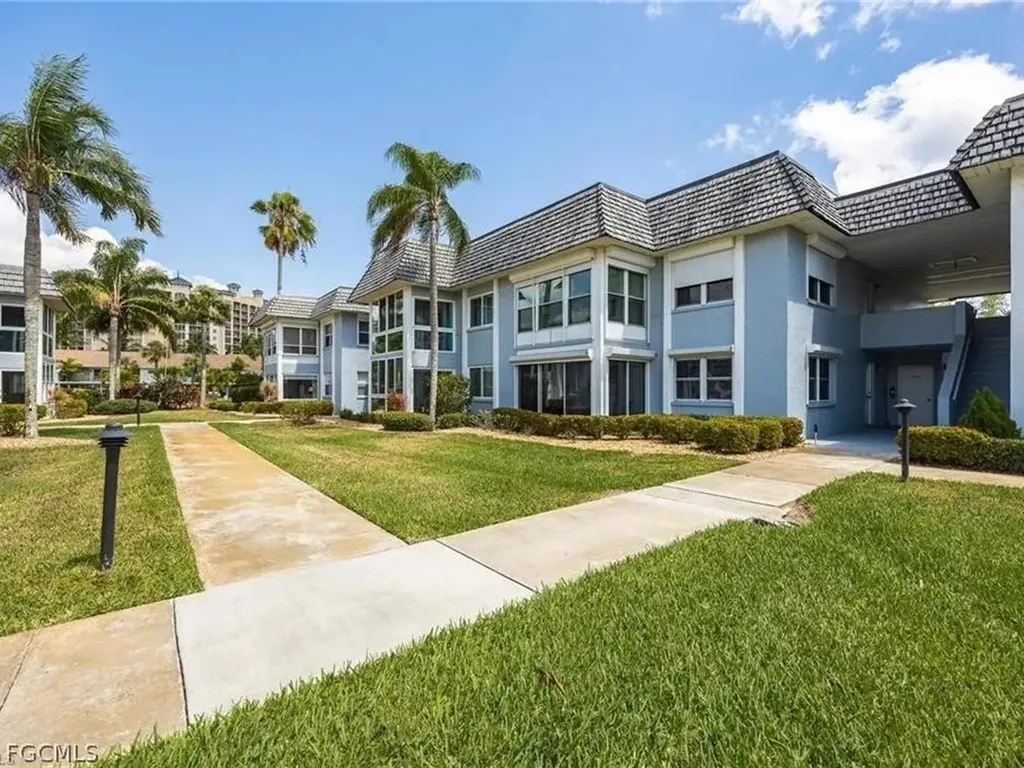 3392 N Key Drive North Fort Myers FL 33903