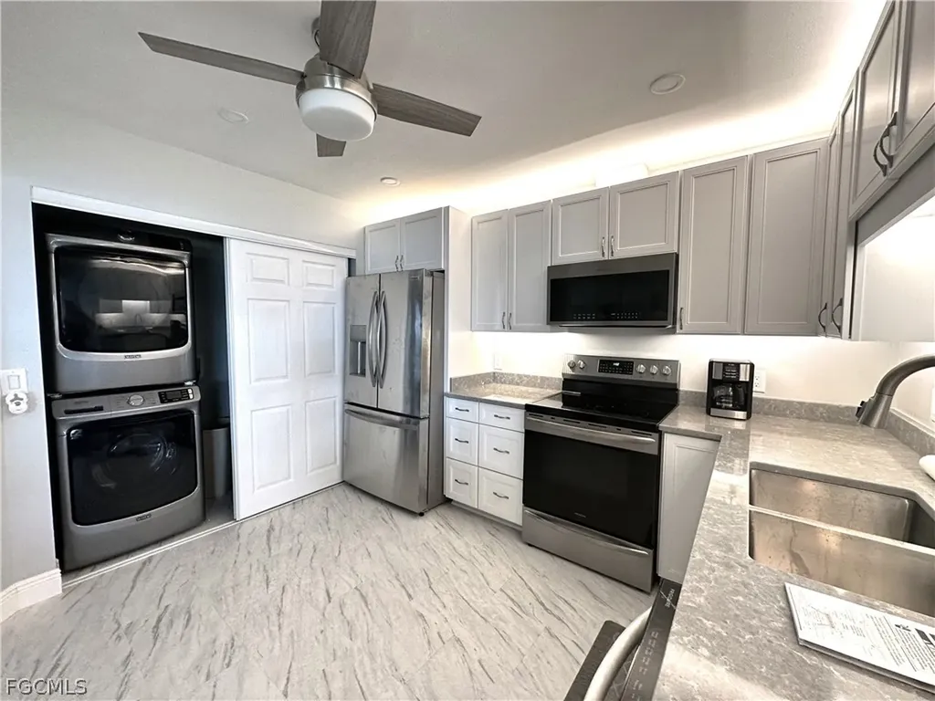 3392 N Key Drive North Fort Myers FL 33903