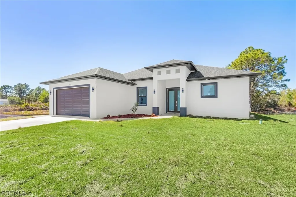 752 Crystal Avenue S Lehigh Acres FL 33974