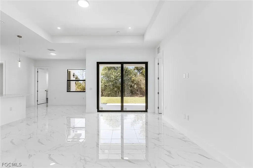 752 Crystal Avenue S Lehigh Acres FL 33974