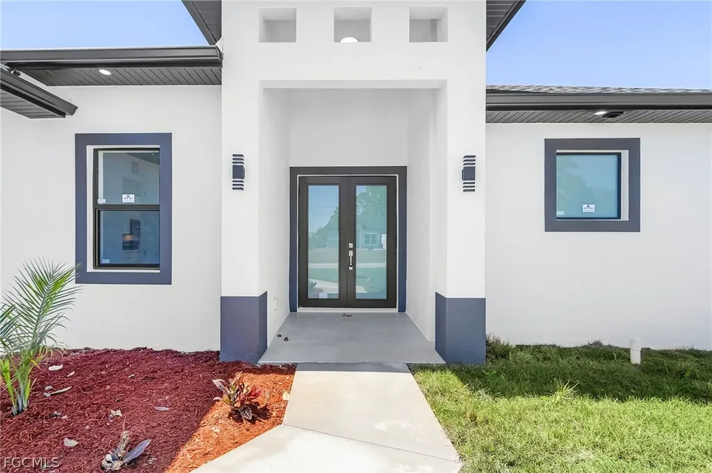 752 Crystal Avenue S Lehigh Acres FL 33974