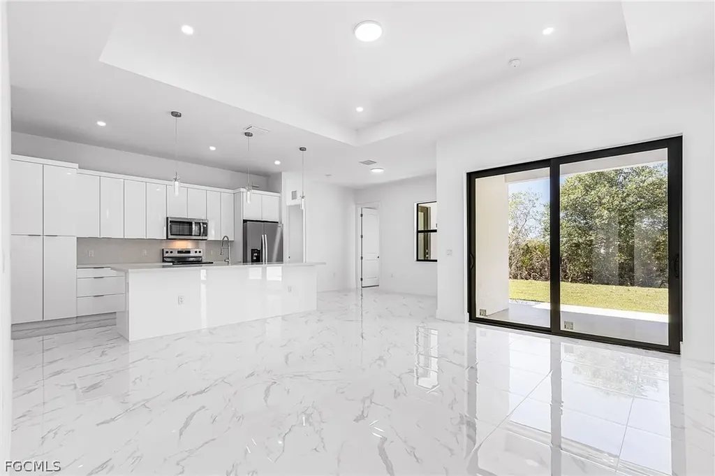 752 Crystal Avenue S Lehigh Acres FL 33974