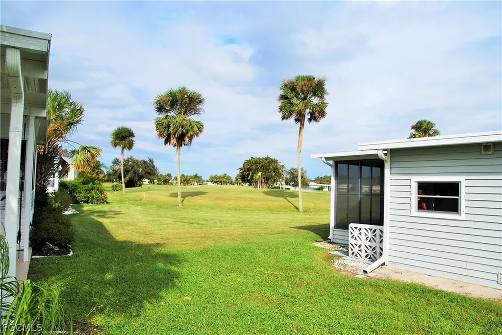 173 Yancey Lane North Fort Myers FL 33903