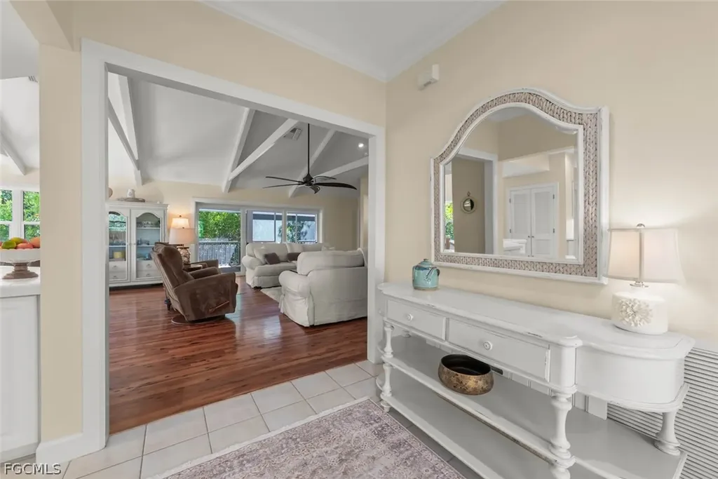 1089 Skiff Place Sanibel FL 33957