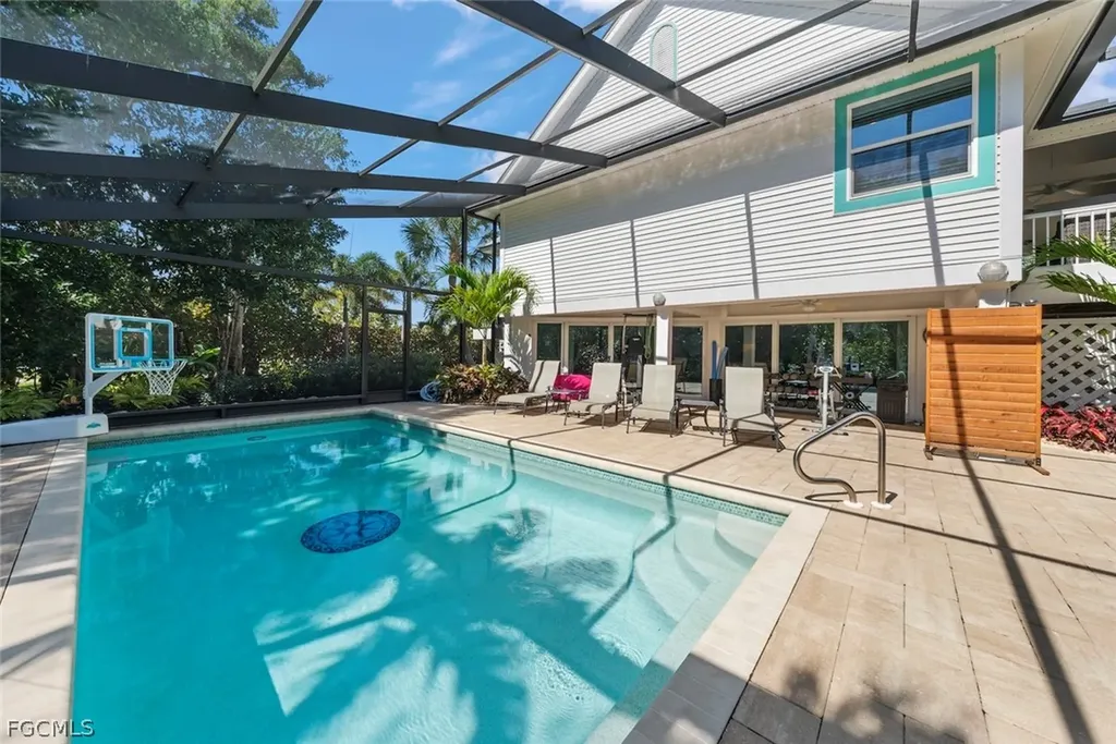 1089 Skiff Place Sanibel FL 33957