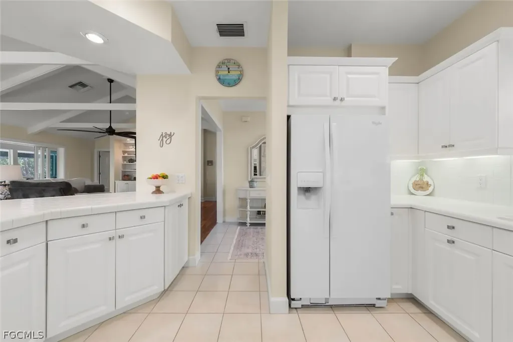 1089 Skiff Place Sanibel FL 33957