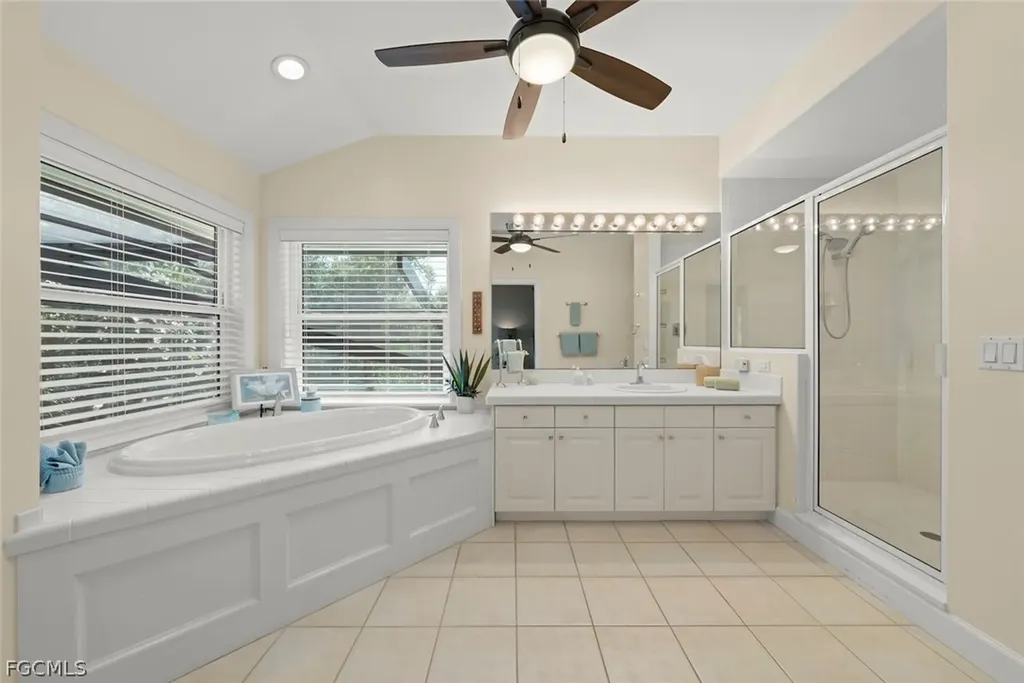 1089 Skiff Place Sanibel FL 33957