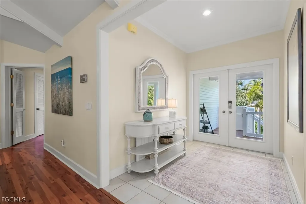 1089 Skiff Place Sanibel FL 33957