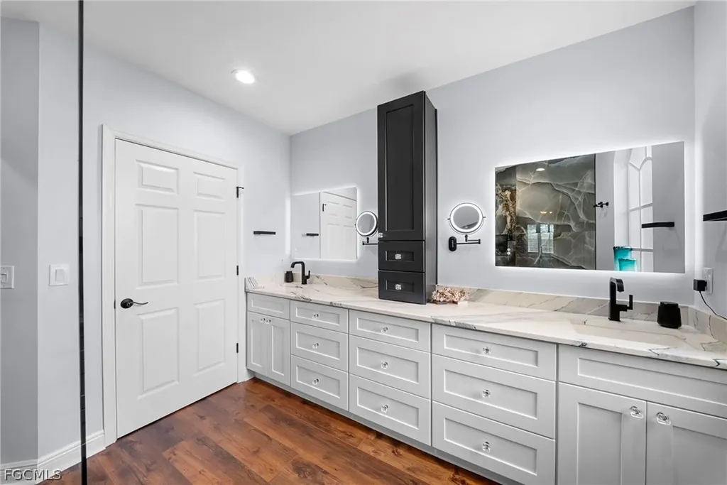 5501 Cheshire Drive Fort Myers FL 33912