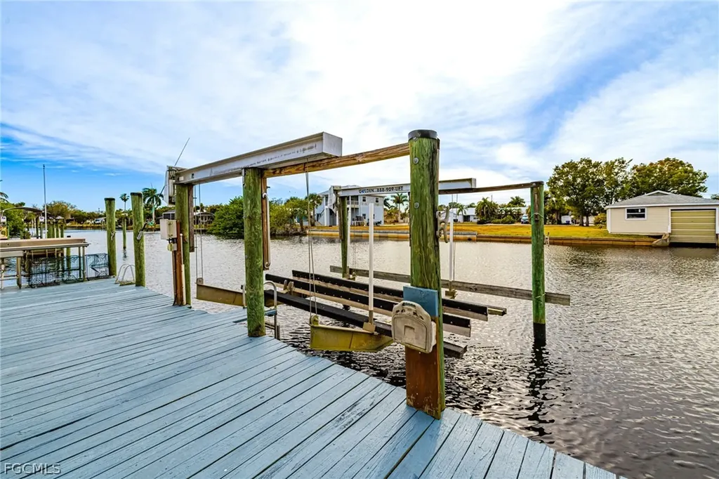 2107 Saint Croix Avenue Fort Myers FL 33905