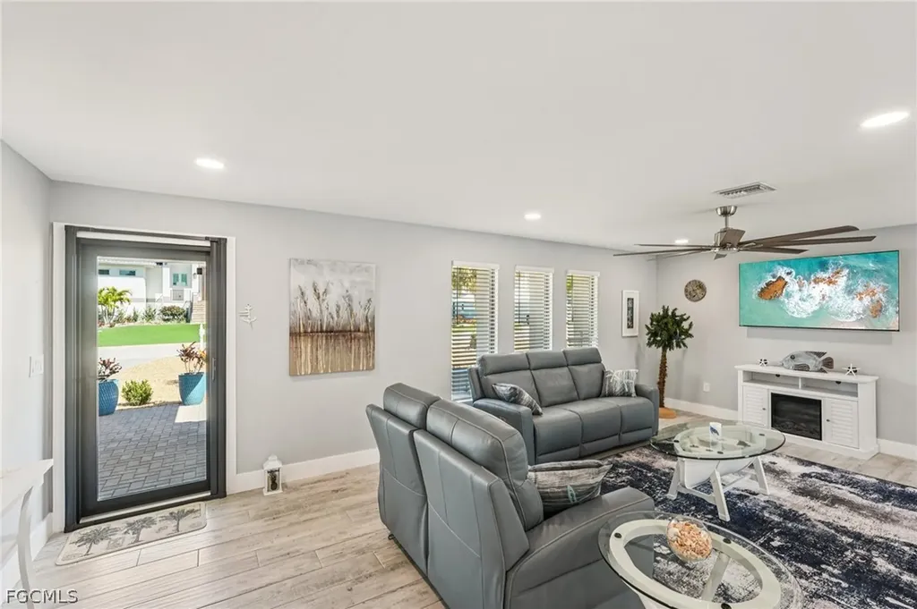 8338 Lagoon Road Fort Myers Beach FL 33931