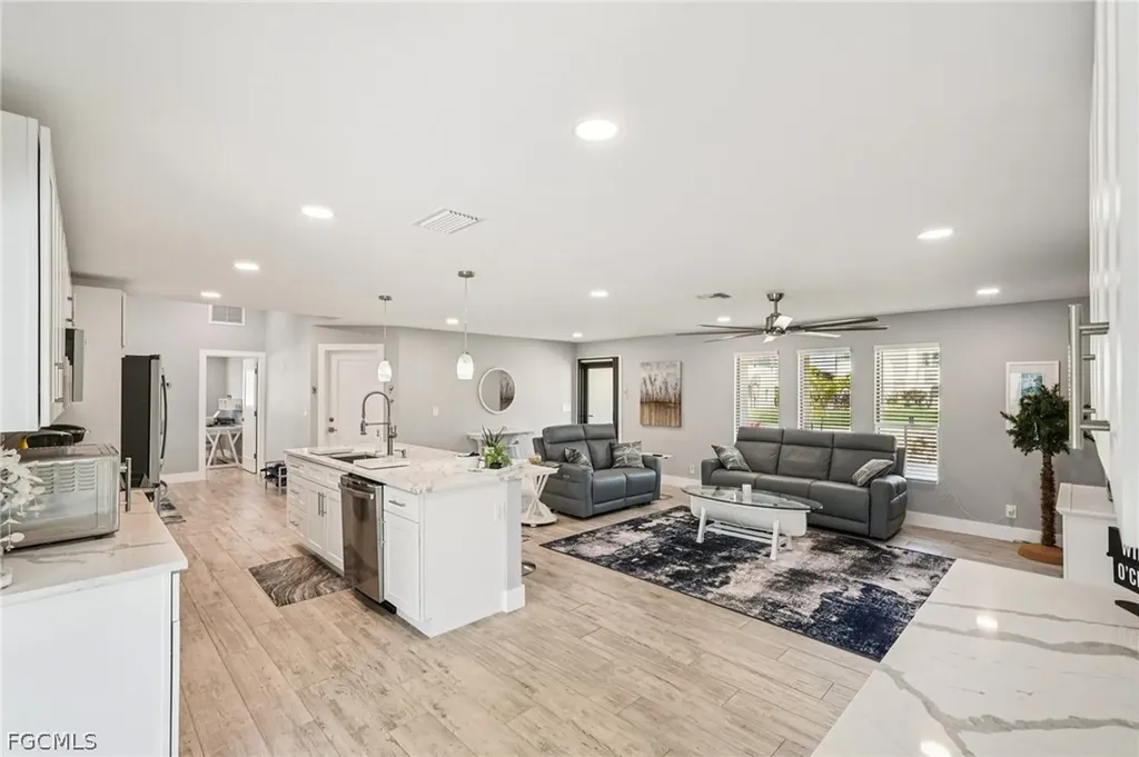 8338 Lagoon Road Fort Myers Beach FL 33931