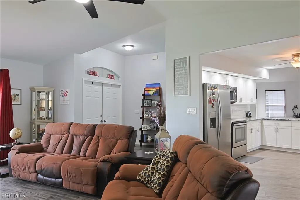 18105 Wells Road North Fort Myers FL 33917