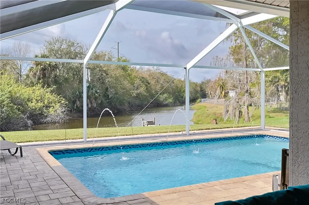 18105 Wells Road North Fort Myers FL 33917