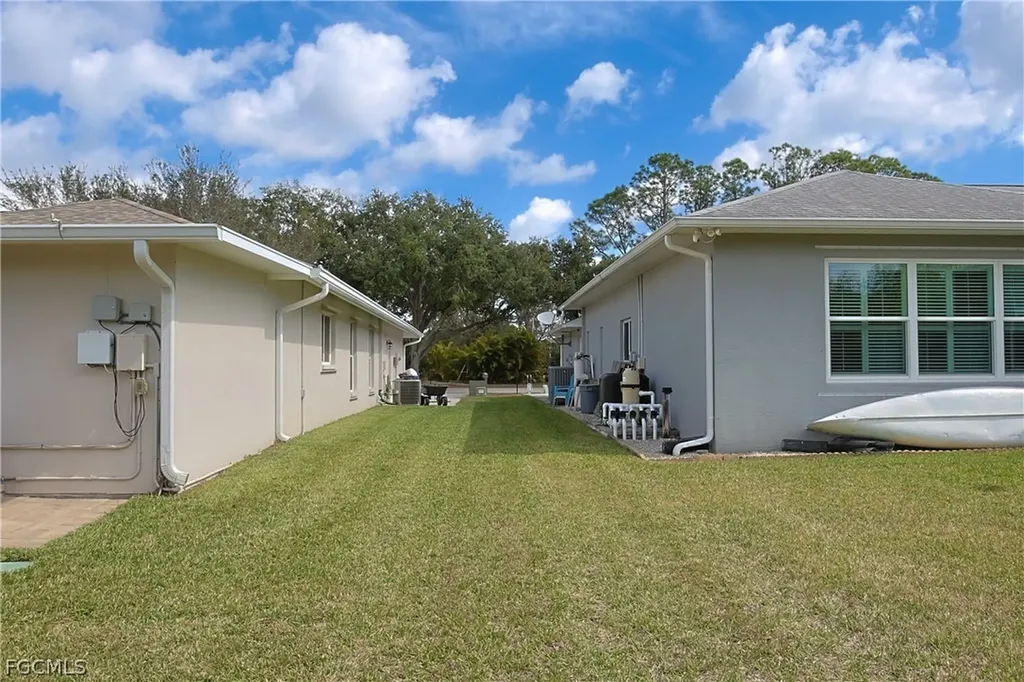 18105 Wells Road North Fort Myers FL 33917